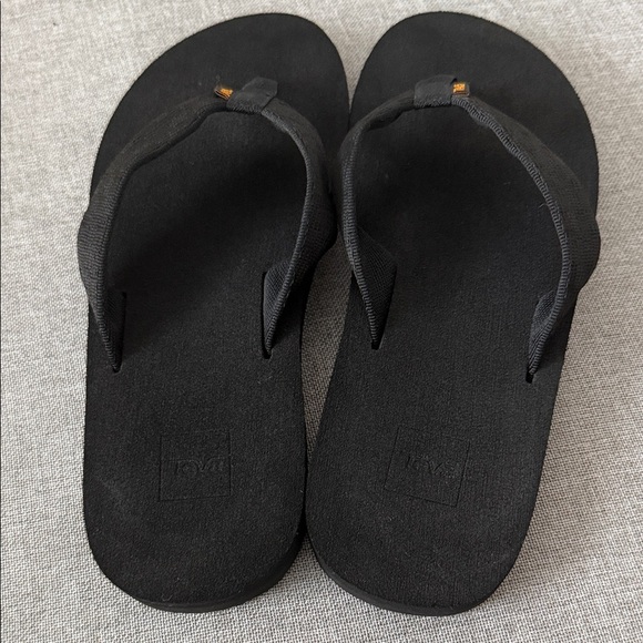 Teva Black flip-flop sandals with Yellow Logo - Picture 2 of 6